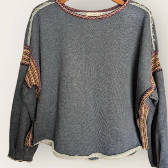 Natural Life - Colorful Knit Trim - Oversized Sweatshirt - Boho Sleeves - L/XL - Picture 6 of 12